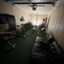 Gym Equipment 
