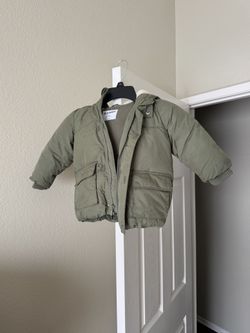 2T, Army green, Water Resistant, Thermal Jacket.