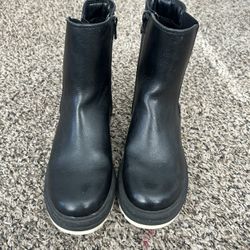 Girls Boots ( Size 3y)