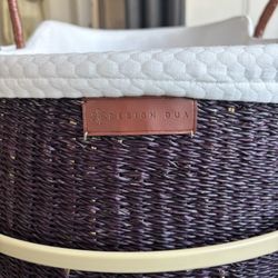MOSES BASKET / DUA BASSINET 