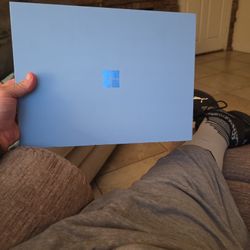Microsoft  Surface Pro Snap Dragon Elite W/th Keyboard & Pen