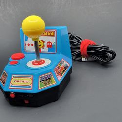 Ms. Pacman 5 in 1 Plug And Play TV Video Game Jakks Pacific Namco. 
Pre-owned, very good working and cosmetic shape, please see the photos.
Batteries 