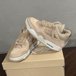 Air Jordan 4 Cozy Girl Size 6.5