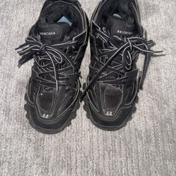 Balenciaga Led Tracks Size 44