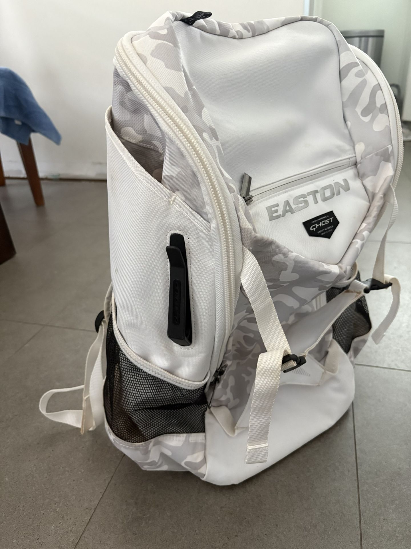 Softball/baseball back pack.