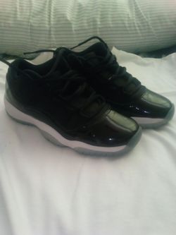 Jordans. 7 men