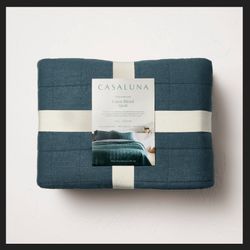 King Heavyweight Linen Blend Quilt Dark Teal Blue - Casaluna™: Woven Rayon, Cotton Fill, OEKO-TEX Certified