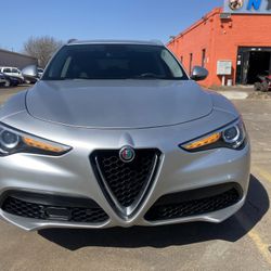 2018 Alpha Romeo Stelvio Luxury SUV 5 Seater Clean Title 