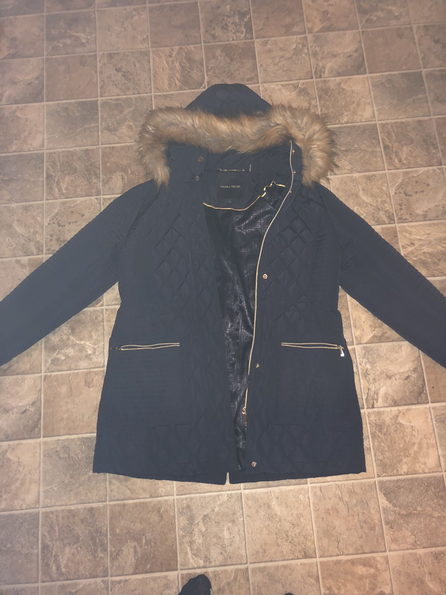 Evonka trump winter coat