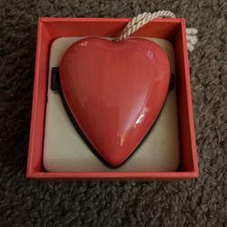 Hallmark Signature Pocket Locket 