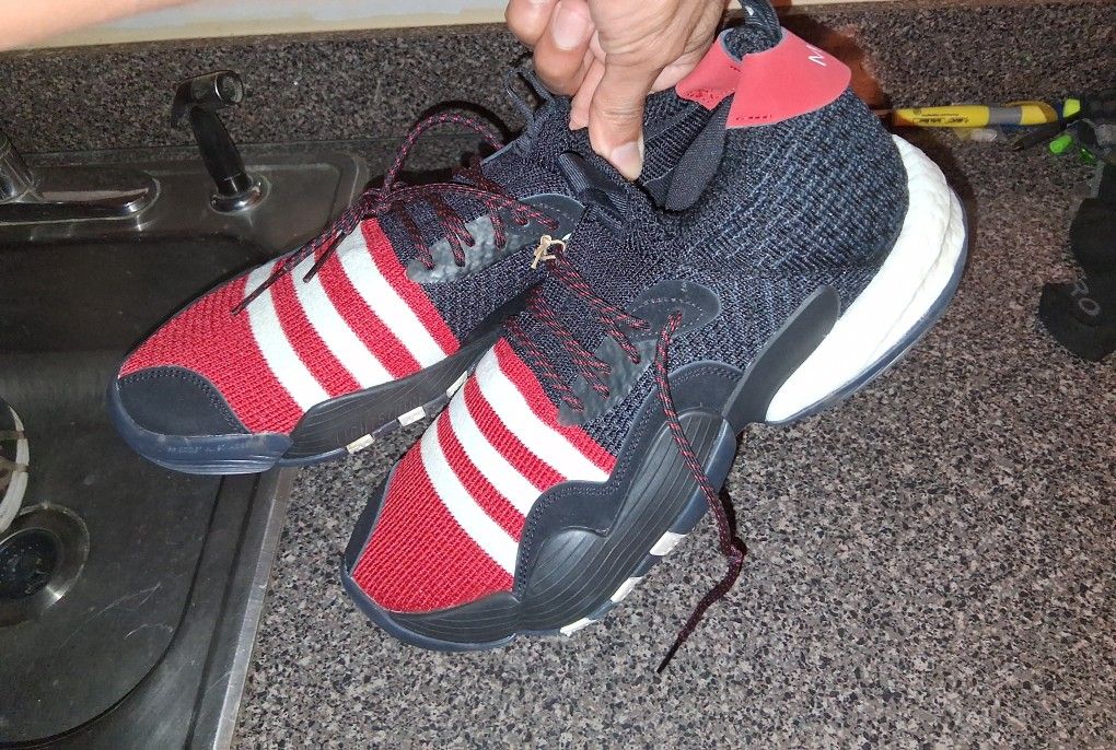 adidas size 10 shoes men trae young 2 basketball