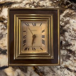Gucci 8 days clock excellent condition