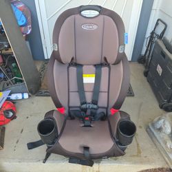 Graco Convertible car seat!