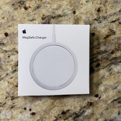 MagSafe Wireless Charger