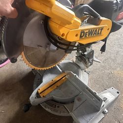 Dewalt