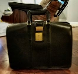 Coach Black Leather Lawyers Doctors Attache Briefcase