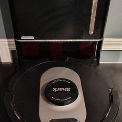 Shark Robot Vacuum 