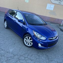 2012 Hyundai Accent