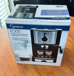 Capresso EC100 pump espresso & cappuccino machine
