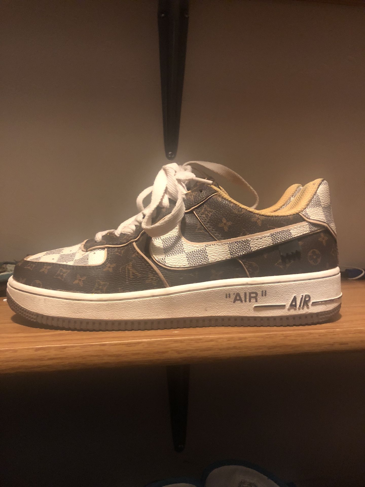 Louis Vuitton X Off-White X Nike Air Force One Collaboration for Sale in  Green Bay, WI - OfferUp