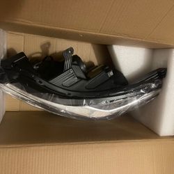 Headlamp Assy For 2016-2019 Chevrolet  Cruze