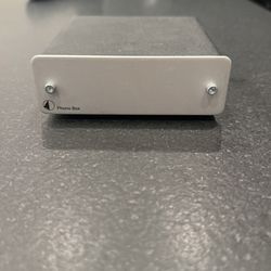 Phono Box Debut Carbon