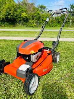 Husqvarna AWD Self Propelled lawn mower Everything works very well for the machine