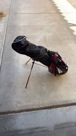 Left handed golf club set - children’s