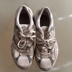 Nike AL8 White And Grey Sneakers 