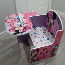 Minnie mouse Toddlers Desk Chair 