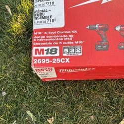 Milwaukee M18 5 Tool Combo Kit 