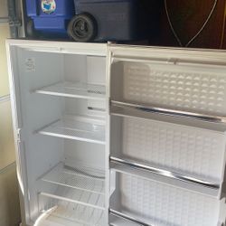 Freezer MAKE OFFER