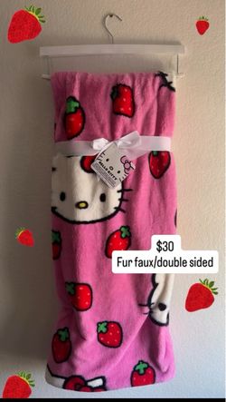 Hellokitty Strawberry Fur faux Blanket
