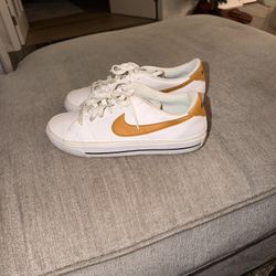 Used Nike 