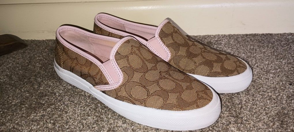 Coach Slip On Flats "Chrissy" Pink And Tan