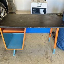 Little Kid Desk