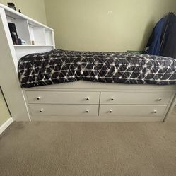 Book Shelf Captain Bed