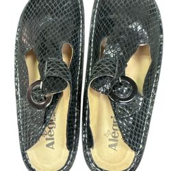 Alegria Classic Score Womens Size 36 Slip On Slide In Mule Clog T Strap Black