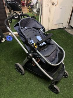 Maxi Cosí Car Seat + Stroller + Bassinet 5 In 1