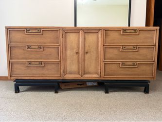American of Martinsville Mid-Century Modern Ming Dresser