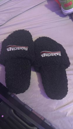 Balenci slides
