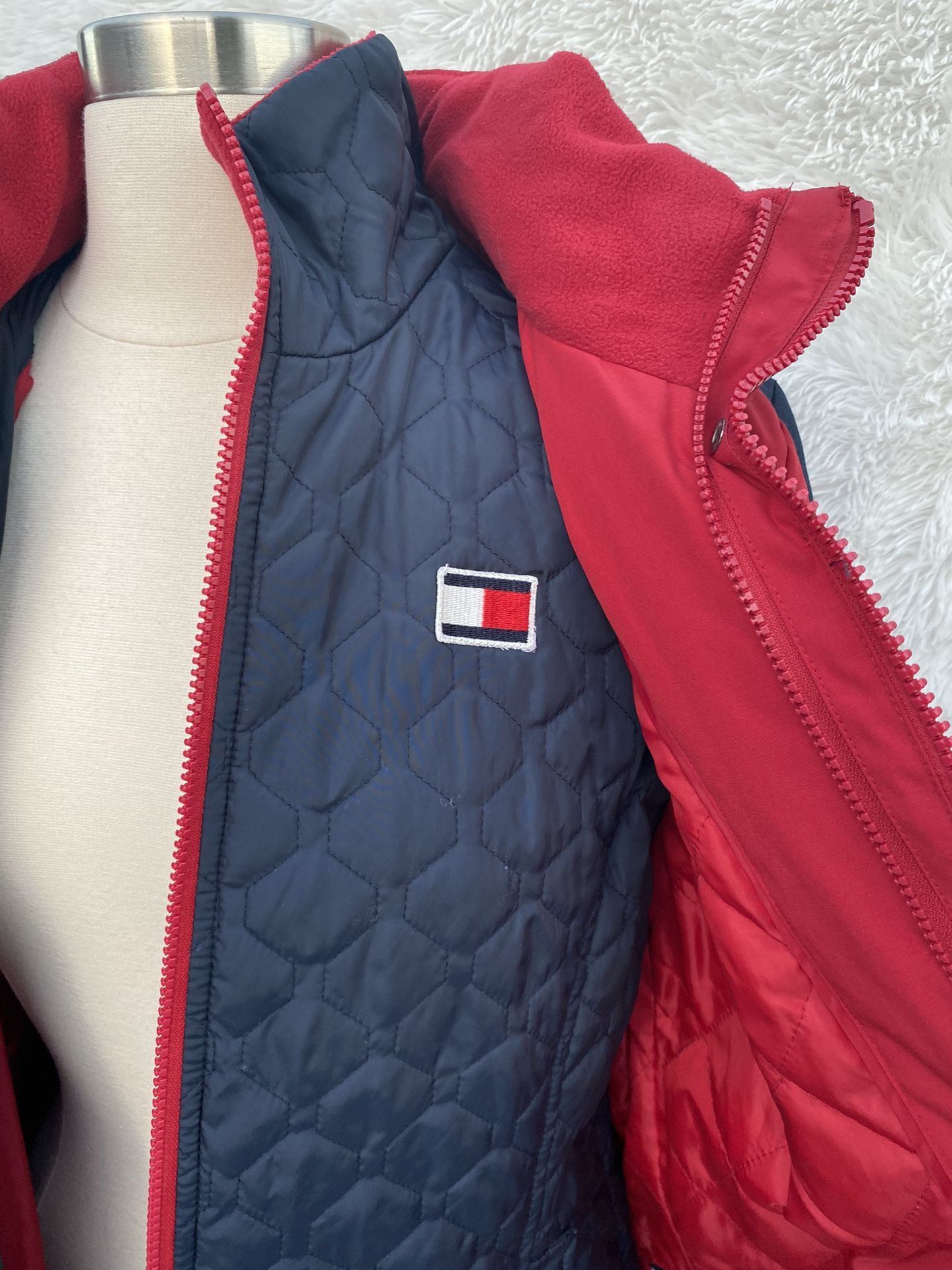 New - Tommy Hilfiger 3-1 Jacket In Size Small