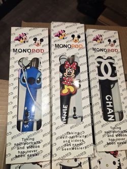 BRAND NEW Selfie Sticks Stitch, Hellokitty Mix