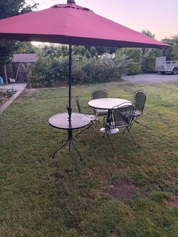 Outdoor dining set 2 tables 4 chairs and 1 umbrella