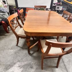 Table Snd Chairs