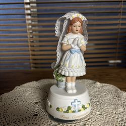 San Francisco Music Box Company 1994 First Communion rotating music box  plays The Lord’s Prayer 6.5”