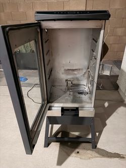 EastOak Electric Smoker