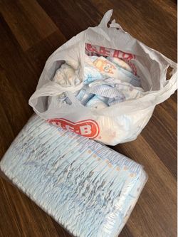 Diapers size 4