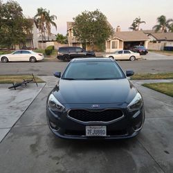 2014 KIA Cadenza