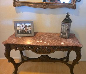 Entryway table